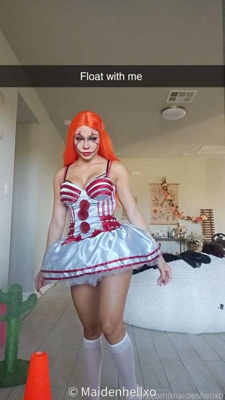 maidenhellxo image #5