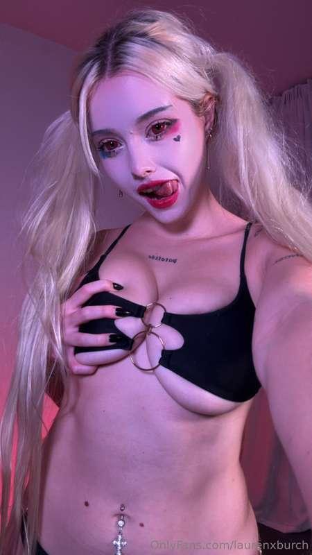 don’t worry, i bite just the right amount ^-^