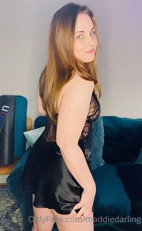 Check your inboxes for 11 photos from a lingerie strip tease..