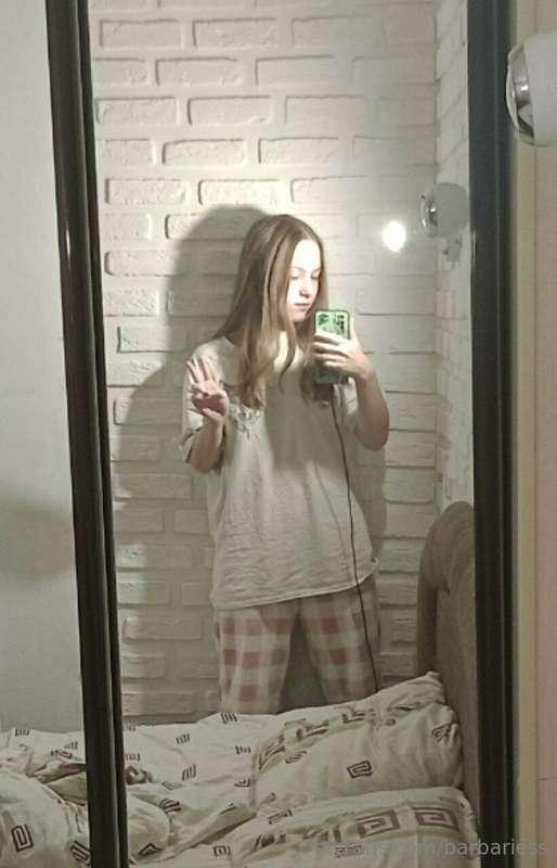 Getting ready to lay on the bed and chat with you, how was y..