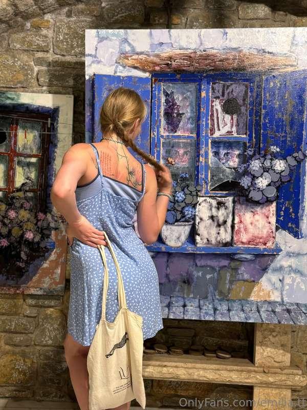 💙Saturday night is perfect for dreaming. What’s on your mind..