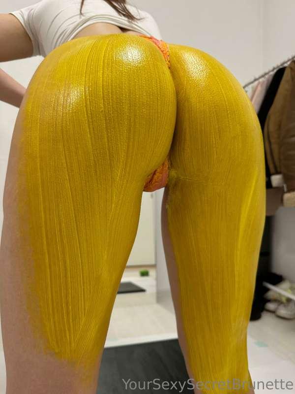 sexysecretelie image #1