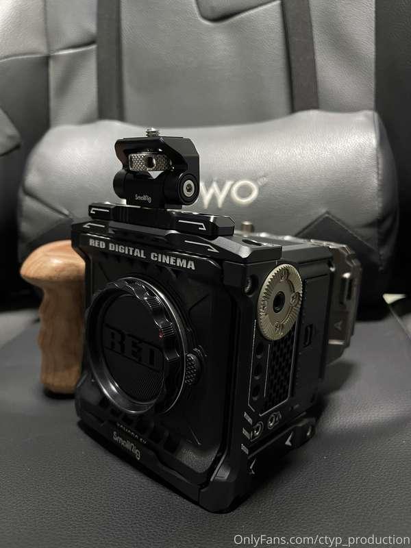 มาแล้วนะคร้าบ อิอิ RED Komodo!!!