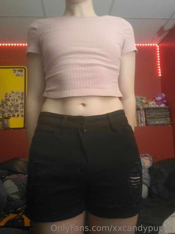 cute boys wear pink <333