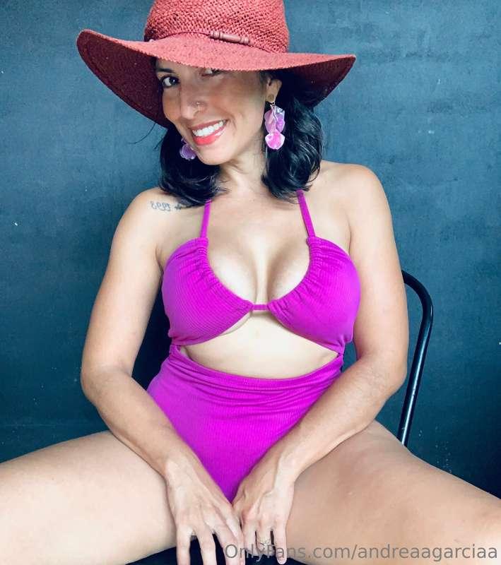 Once you see my rounded and juicy body parts, you will never..