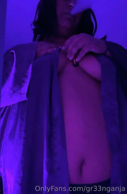gr33nnganja image #0