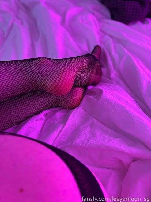 These tights look very sexy 😈

#fyp #feet #footfetish #tight #pantyhose #sexygirl #sg 