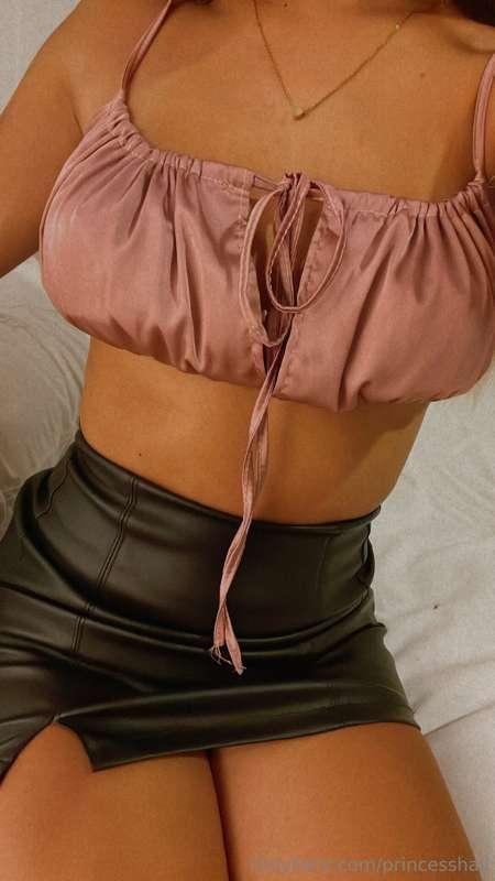 I've had some exhausting days! I need to relax and have a gr..
