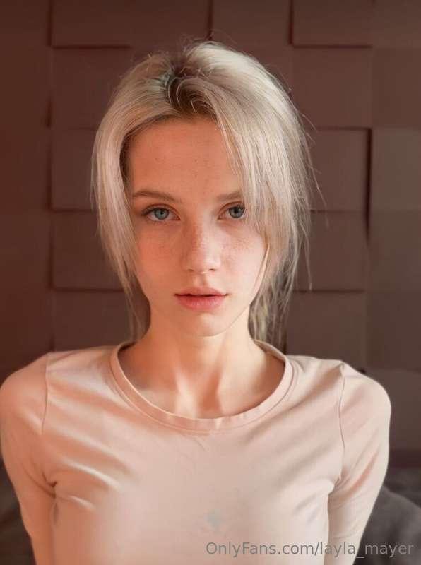 🍓 @lill_liana_18 🍓

Take a look at 🍭 @lill_liana_18🍭-the way..