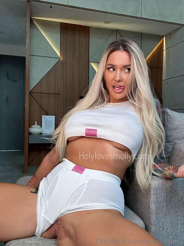 greybeauty image #2
