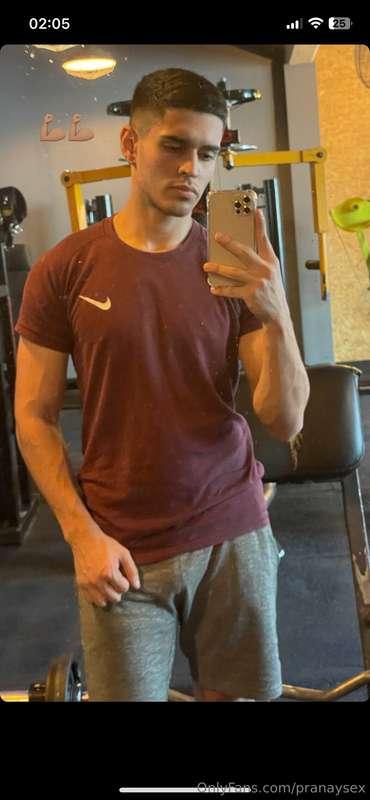 🥵🥵😈😈🤭🤭🏋🏽‍♂️🏋🏽‍♂️