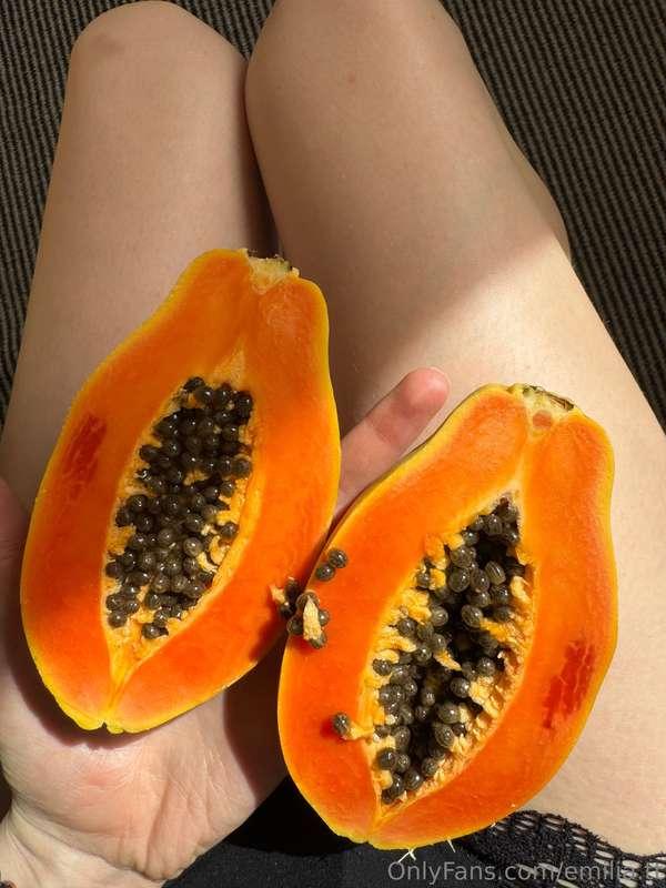 Have you ever tried papaya? I love its taste 🥰