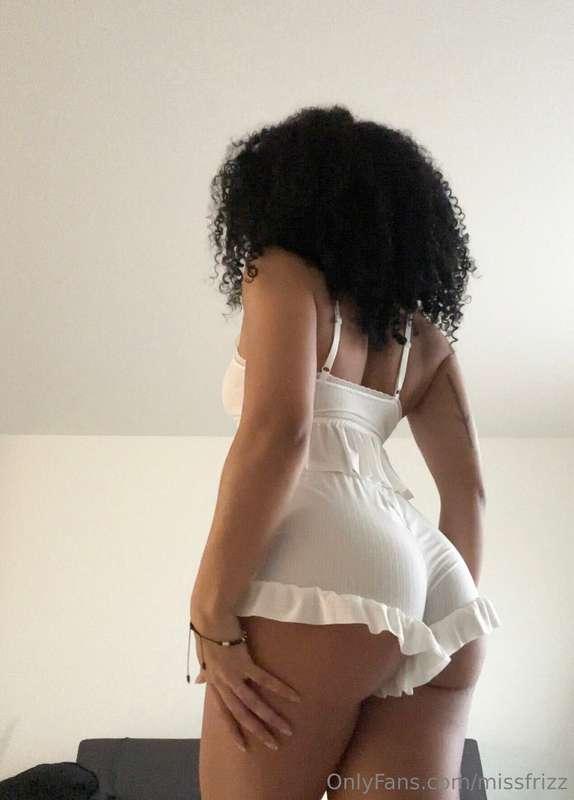lowkey obsessed with my 🍑🙊