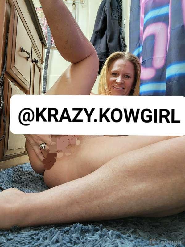 Don't miss out on all the fun over here @krazy.kowgirl!!!