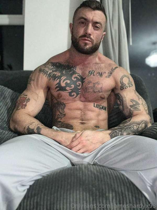 Who wants to have some fun with me ? 