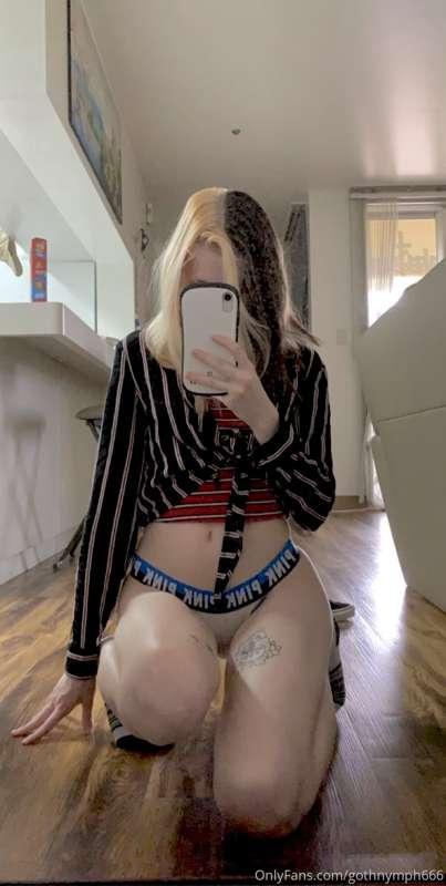 the rest🖤