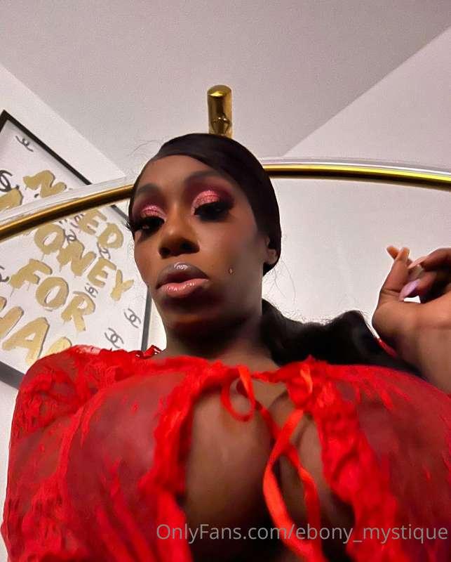 Another one 🤭💋