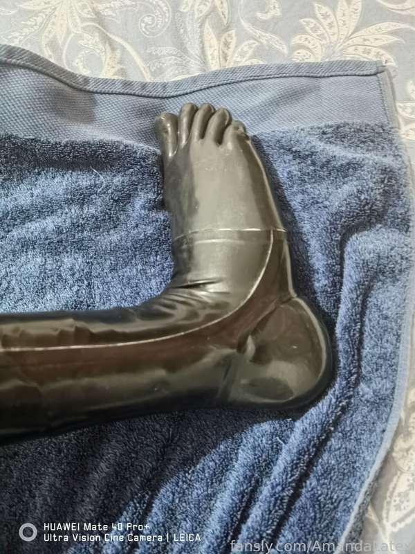 amandalatex image #3