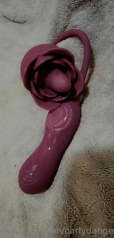 When you wake up at 1am horny as fuck...you pull your friend..