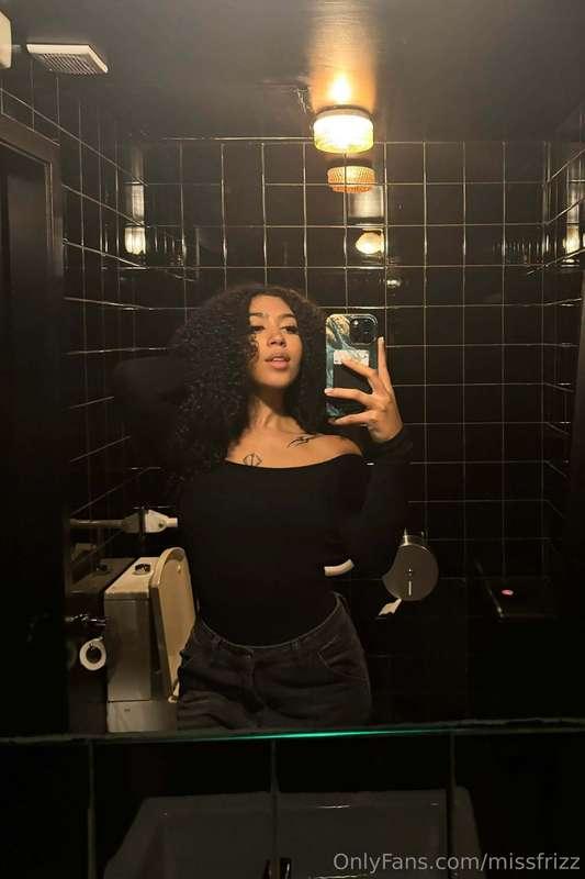 if you walked into me tonight... what would be your go to pi..
