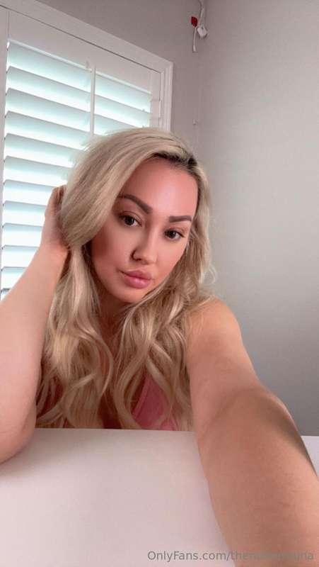 Hey love don’t forget I have deals of ALL just DM me and I’l..