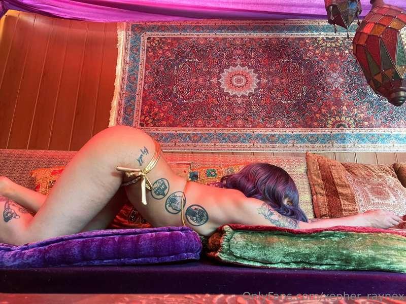 She’s got that arch 📐🥵