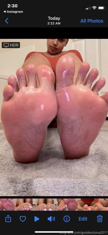 Oily soles and white toes video being sent out now 😮‍💨🤍