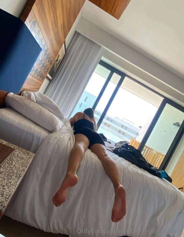 Do you like the view ? 🏝️💕I think I need a vacation soon, li..