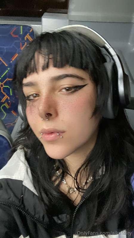 Espero que se divirtam por aqui ✨😈