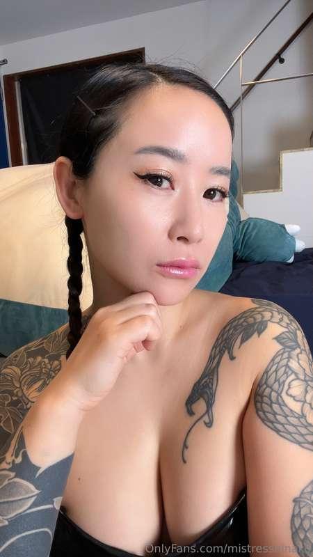 What are you doing? You have slave tasks to do 📃
