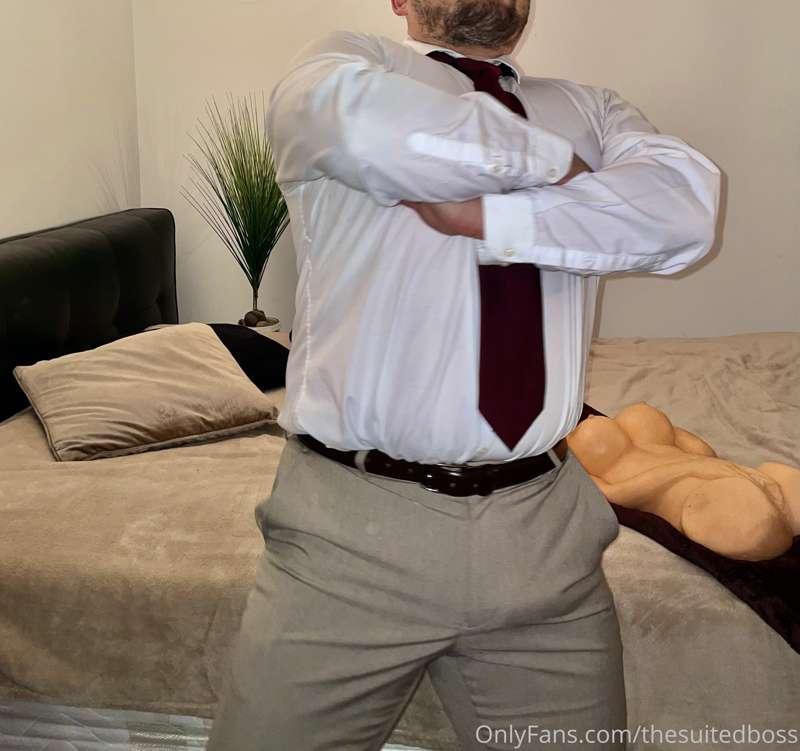 thesuitedboss image #0