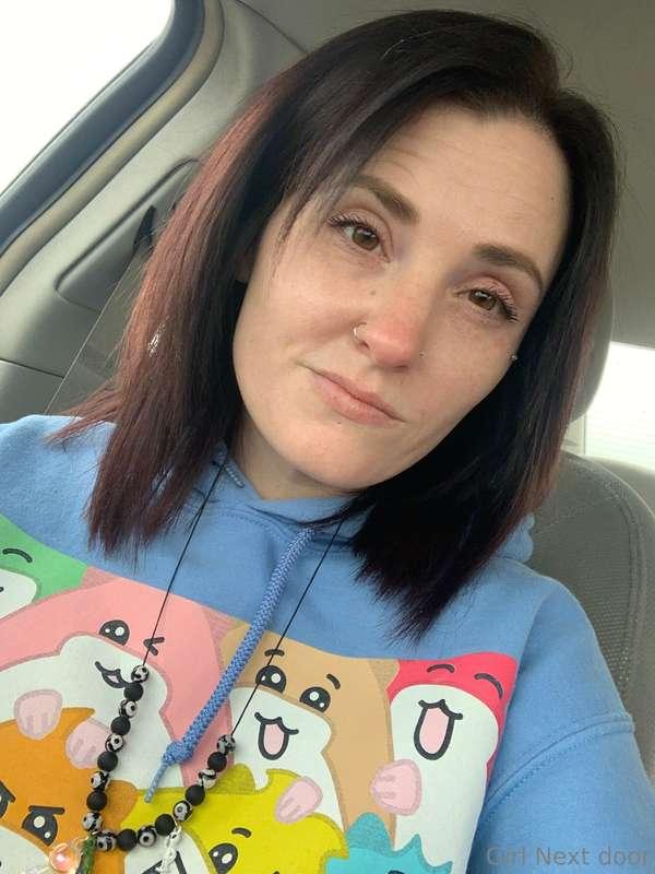 Flashing my tits in the car 😉 