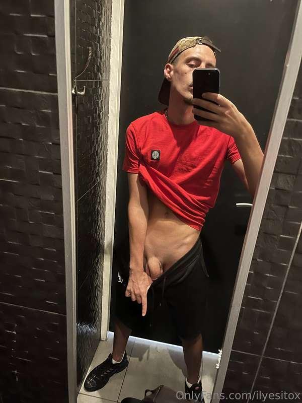 Qui vient s’en occuper après la salle de sport ? 🔞🤫