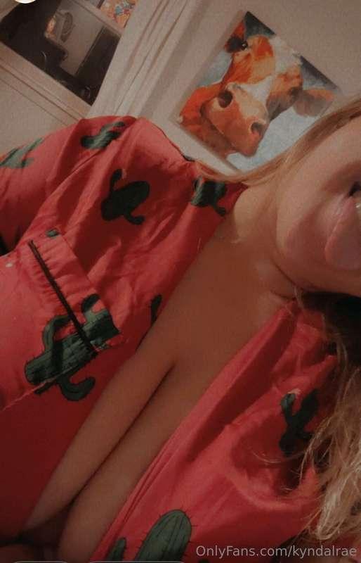 It’s been dry this month!!Cum show me some love 😘🥵