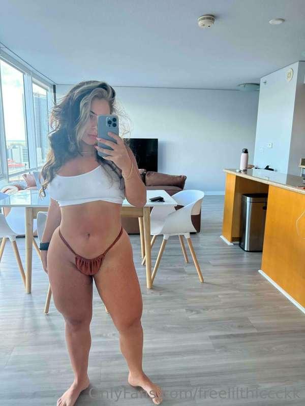 I’ve been told my pussy is a fatty, is it?👀