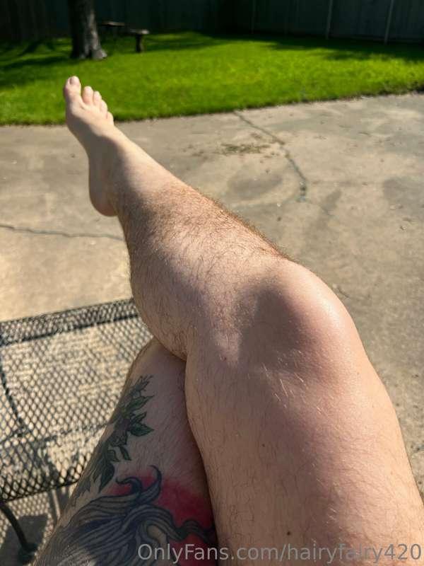I think my leg hairs are turning red?!