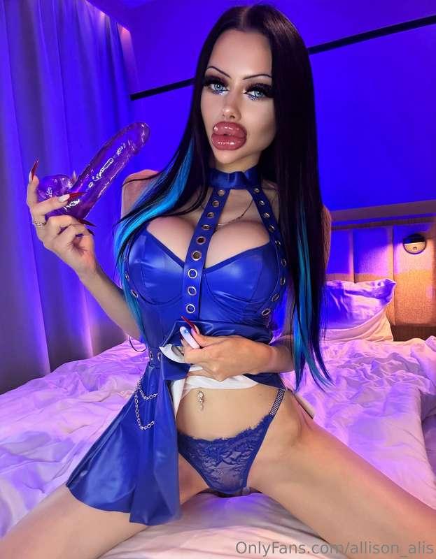 NEW HOT SOLO WITH NEW TOY💙 Playing with myself 🫦Leather outf..