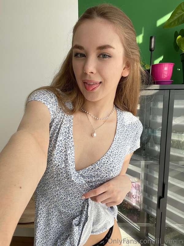 Oops… I felt like being a little playful today 😜 Why not, ri..