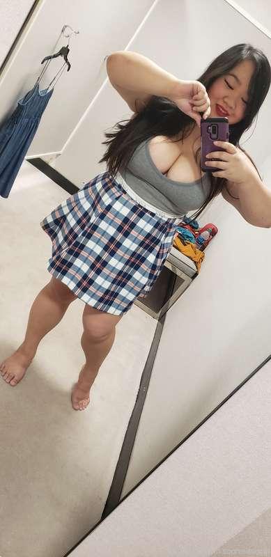 Wearing this skirt turned me on sooo much 😜