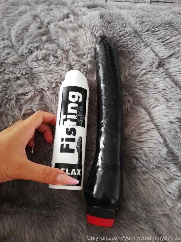 Want to see me fuck myself with my mamba till I have tummy a..