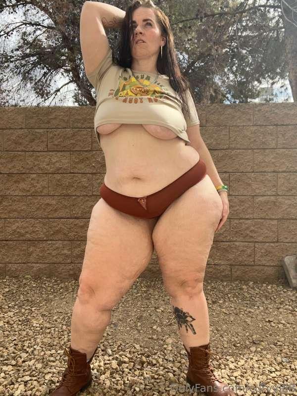 Who wants to come explore me??? 🗺️
