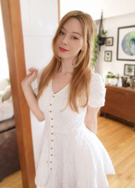 Spring has sprung and you know what that means 🌼 it's gonna ..