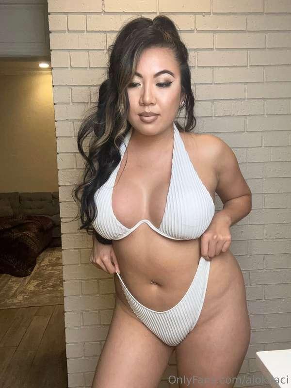 Want to cum together.😈😈😈DM me babe.