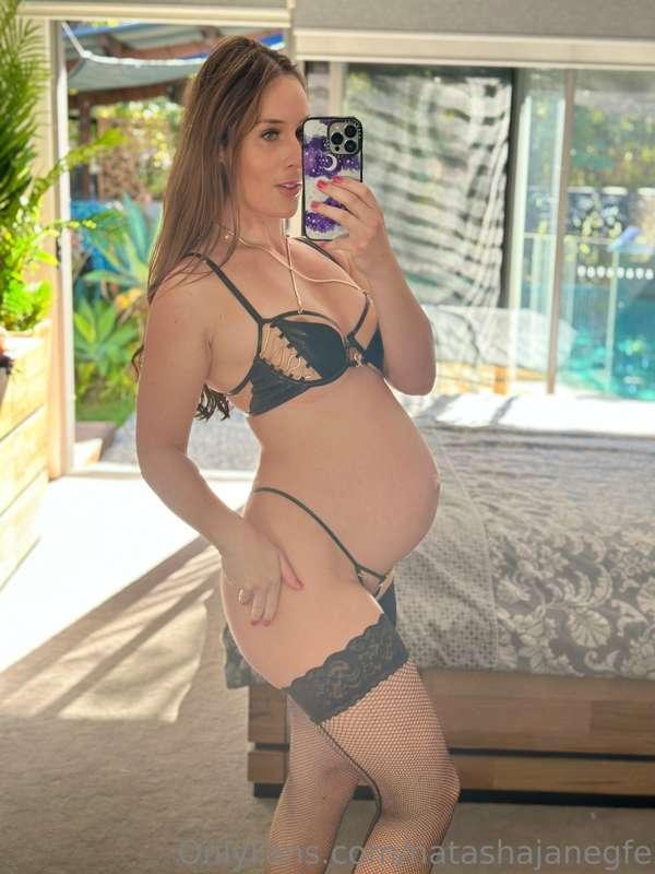 Sexy in lingerie ? 💥
