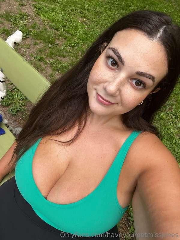 Relaxing time🌱🧘🏻‍♀️