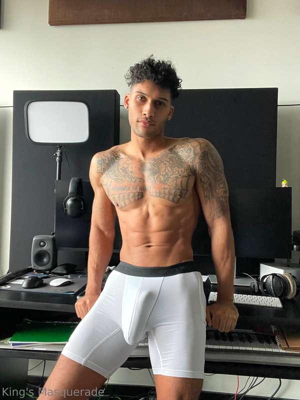 Woke up without you 🥱