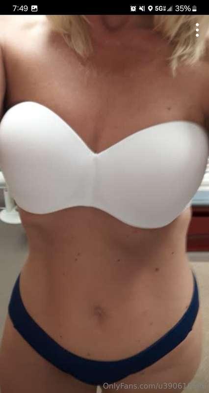Just some new pics for you all. The more you tip the bigger ..