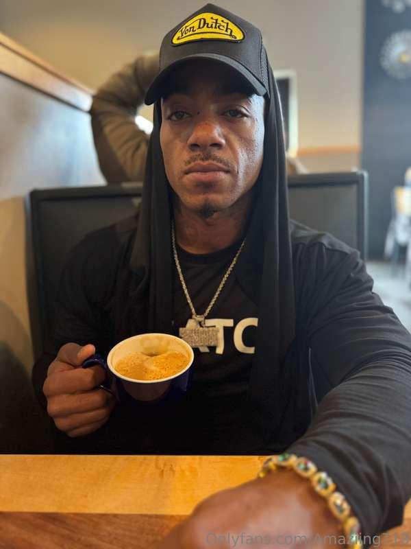 This is how I start my day... want to see how I end it? 😂