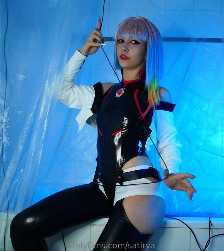 Lucy - Cyberpunk