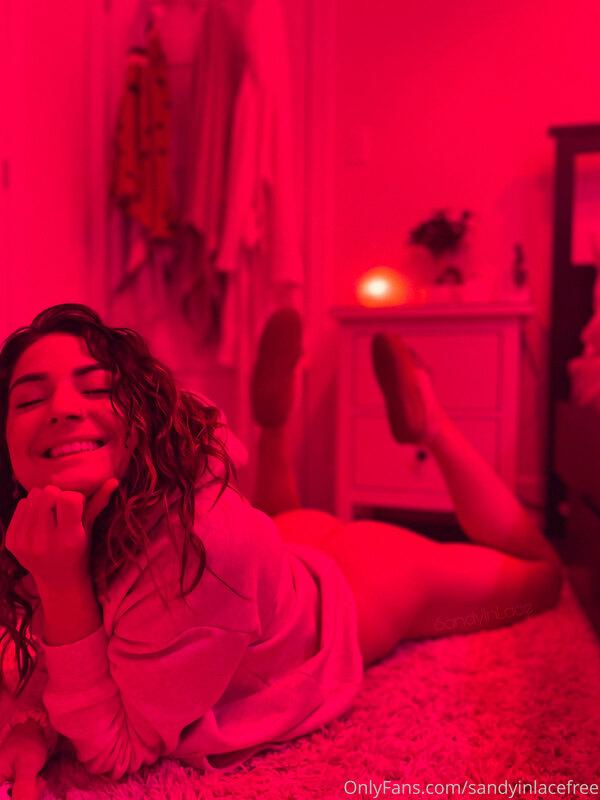What colour of lights would you want to fuck under? 
Red is ..